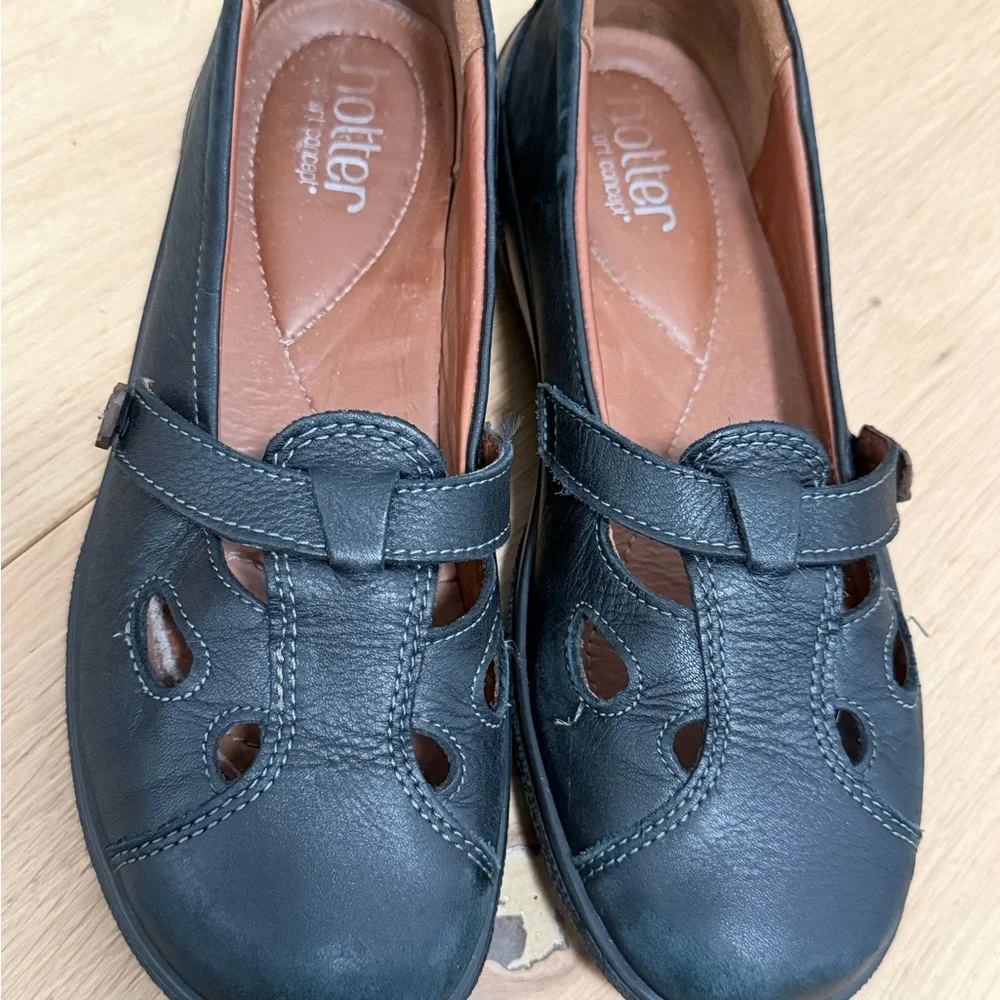 Hotter Black Leather Flats with Cutout Design UK 5 = US 7